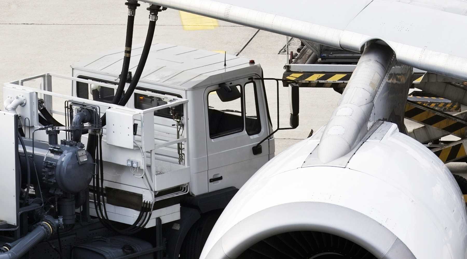 46 aircraft fuelling